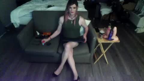 Snapshot of jennacd4life chatting on June 25, 2026, 2:00 am Jenna Cross online show from June 25, 2026, 2:00 am