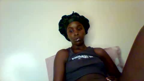 jenncuty9 online show from June 7, 2026, 6:06 am