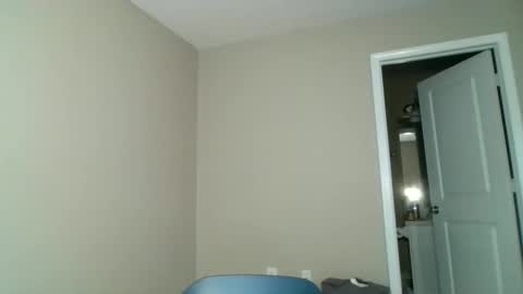 Jennibean6996 online show from January 6, 2025, 1:30 pm