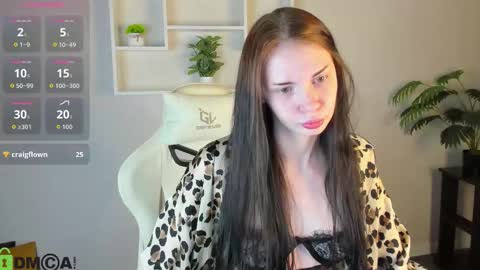 Snapshot of jennie_hunter chatting on October 1, 2025, 1:22 am Gennie online show from October 1, 2025, 1:22 am