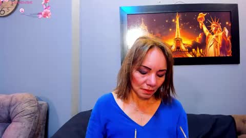 Snapshot of jennierosse chatting on February 17, 2025, 12:27 pm Jennie online show from February 17, 2025, 12:27 pm