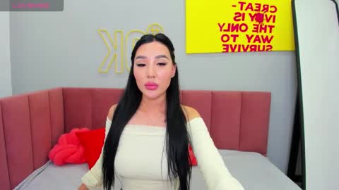 Snapshot of jennifer_munoz chatting on October 8, 2025, 7:39 am Jennifer online show from October 8, 2025, 7:39 am