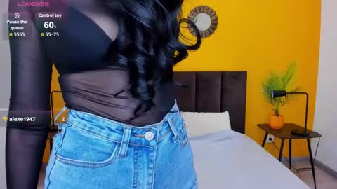 Snapshot of jennifer_munoz chatting on February 9, 2026, 2:26 am Jennifer online show from February 9, 2026, 2:26 am