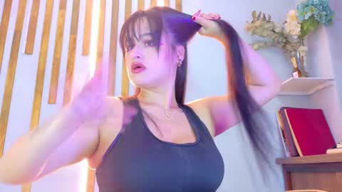 Snapshot of jennifer_vega1 chatting on December 14, 2025, 10:14 pm Jennifer vega online show from December 14, 2025, 10:14 pm