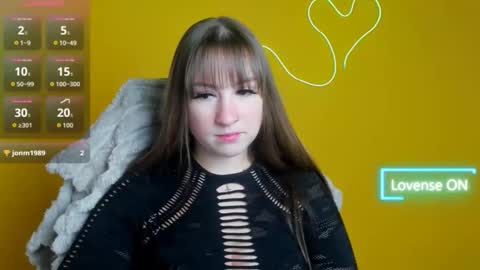 Jennifer online show from November 12, 2025, 12:16 pm