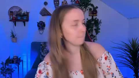 Jennifer online show from July 15, 2026, 5:51 pm