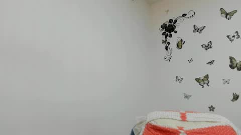 Snapshot of jenniferloveyou chatting on April 24, 2026, 9:39 pm jenniferloveyou online show from April 24, 2026, 9:39 pm