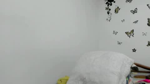 Snapshot of jenniferloveyou chatting on April 28, 2026, 5:07 pm jenniferloveyou online show from April 28, 2026, 5:07 pm