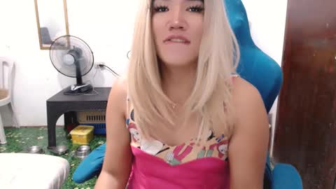 Jenny online show from February 21, 2025, 6:04 pm