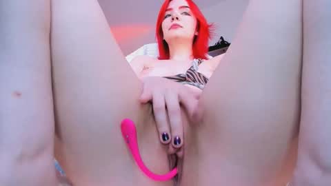 Snapshot of jenny_piper chatting on November 16, 2025, 4:18 am Jenny Piper online show from November 16, 2025, 4:18 am