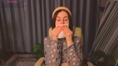 jennyfer_me online show from March 13, 2026, 12:23 pm