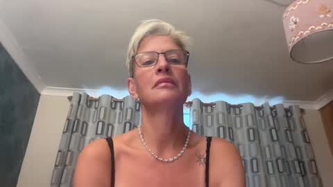 JennyHazel online show from September 20, 2025, 3:13 pm