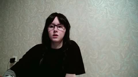 JennyOlset online show from October 24, 2025, 2:08 am