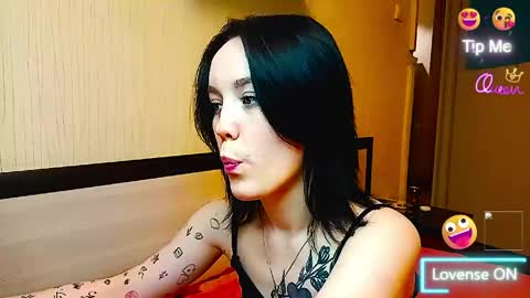 Snapshot of jennyrass chatting on May 23, 2026, 10:14 pm JennyRass online show from May 23, 2026, 10:14 pm
