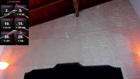  Jenny  online show from February 5, 2025, 10:51 am