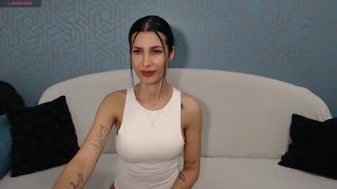 Jenny online show from February 4, 2026, 9:09 pm