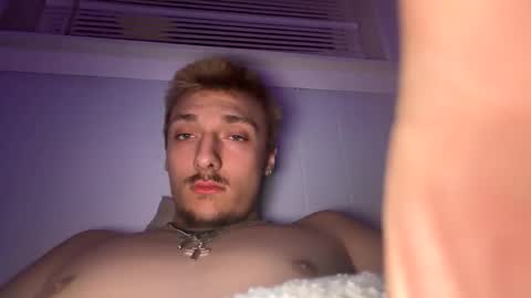 jerejb35 online show from March 29, 2026, 7:52 am