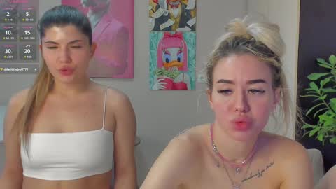 Snapshot of jeremayalove chatting on December 3, 2024, 8:27 am Hi hi We are Jessie and Betti online show from December 3, 2024, 8:27 am