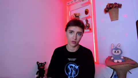 Snapshot of jeremy_salvatore_ chatting on October 27, 2025, 4:38 am jero independent model online show from October 27, 2025, 4:38 am