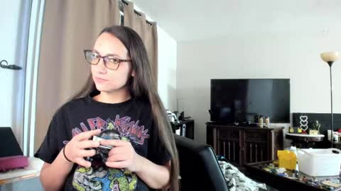 Snapshot of jerilynn chatting on October 2, 2025, 11:06 am Jeri Lynn online show from October 2, 2025, 11:06 am