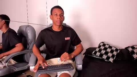Jermon Blake online show from June 18, 2026, 11:03 am