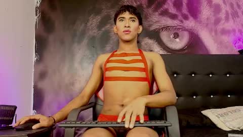 Snapshot of jero_tease_s7s chatting on February 14, 2026, 7:32 pm Jeronimo online show from February 14, 2026, 7:32 pm