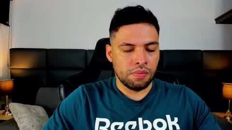 Snapshot of jerome3773 chatting on December 5, 2024, 5:26 am jerome3773 online show from December 5, 2024, 5:26 am