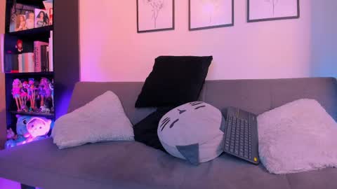 Snapshot of jes_foxx chatting on April 11, 2026, 1:04 pm jes_foxx online show from April 11, 2026, 1:04 pm