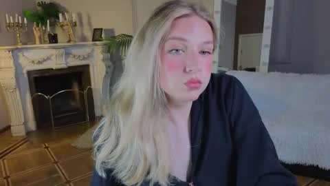 Snapshot of jes_solar chatting on September 13, 2025, 11:32 am jes_solar online show from September 13, 2025, 11:32 am