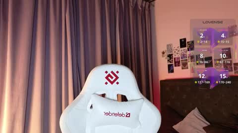 Snapshot of jesica_moon_peachy chatting on November 7, 2025, 1:38 am jesica_moon_peachy online show from November 7, 2025, 1:38 am