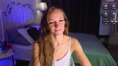 Snapshot of jesica_moon_peachy chatting on December 18, 2025, 1:44 am jesica_moon_peachy online show from December 18, 2025, 1:44 am