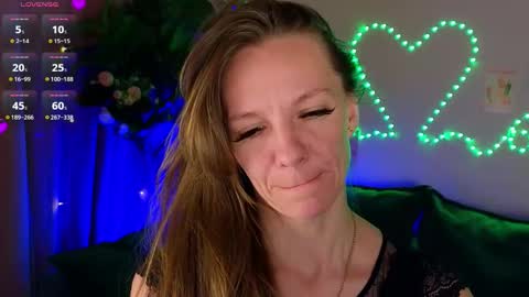 Snapshot of jesica_moon_peachy chatting on February 7, 2026, 1:42 am jesica_moon_peachy online show from February 7, 2026, 1:42 am