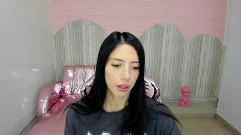 Snapshot of jess_a_ chatting on December 20, 2024, 3:10 pm Jess online show from December 20, 2024, 3:10 pm