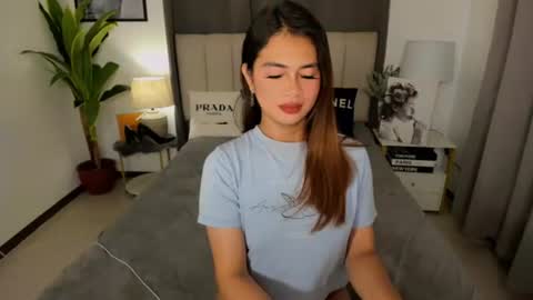 Jess online show from July 14, 2026, 2:16 am