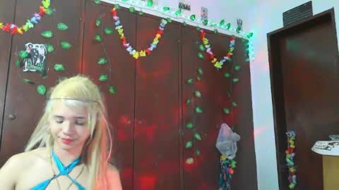 Snapshot of jess_sweett chatting on April 8, 2026, 9:04 pm Jessica online show from April 8, 2026, 9:04 pm