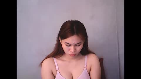 jessa_21 online show from February 26, 2025, 2:04 am