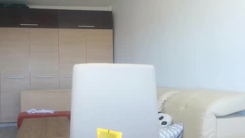 Snapshot of jessaray chatting on March 10, 2026, 7:35 am JessaRay online show from March 10, 2026, 7:35 am