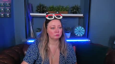 Snapshot of jessica_foxie chatting on December 31, 2024, 11:53 am Jessica online show from December 31, 2024, 11:53 am