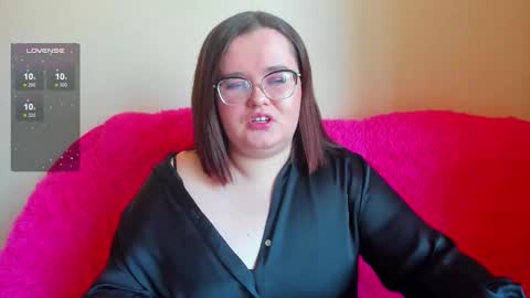 Natalia online show from October 8, 2025, 8:23 am