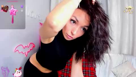 Snapshot of jessica_tiny chatting on November 10, 2025, 1:04 am Jessica online show from November 10, 2025, 1:04 am