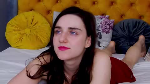 Jessica White online show from February 23, 2026, 4:21 am