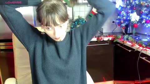 jessicaforris online show from December 29, 2024, 2:10 pm