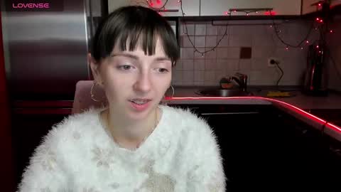 jessicaforris online show from January 22, 2025, 7:46 am