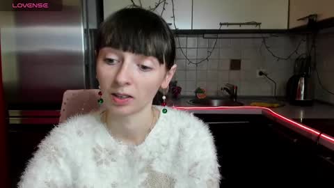 jessicaforris online show from February 11, 2025, 7:44 am