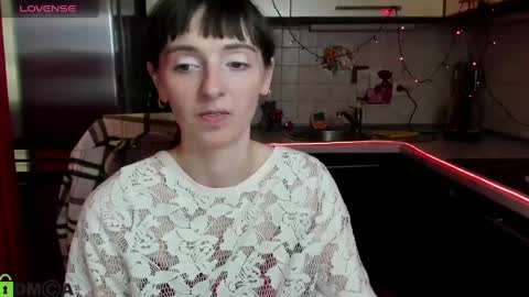 jessicaforris online show from March 6, 2025, 10:52 am