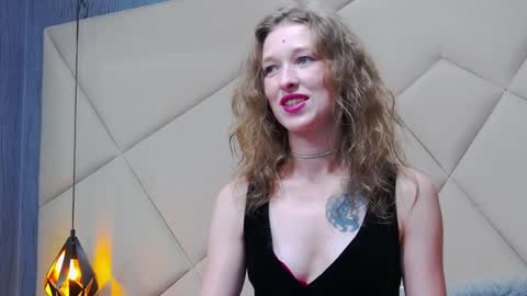 Jessica online show from February 2, 2025, 4:00 pm