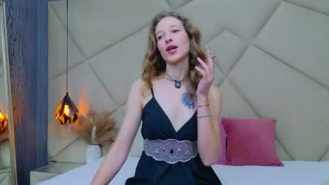 Snapshot of jessicagibson chatting on January 14, 2026, 9:31 pm Jessica online show from January 14, 2026, 9:31 pm