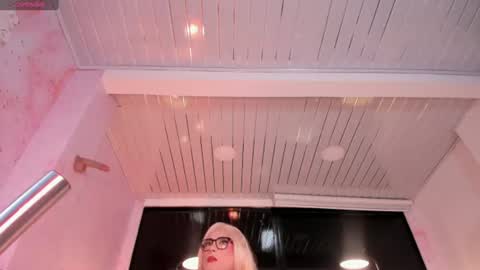 JESSI AND NAOMI online show from July 11, 2026, 4:37 am