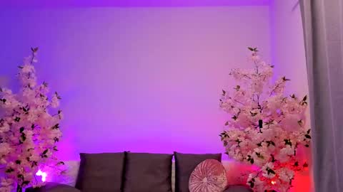 Gloria   online show from February 13, 2025, 2:56 am