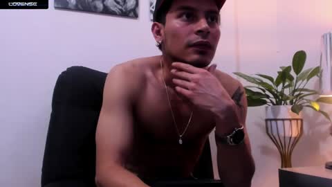 Snapshot of jessid_cutson chatting on January 20, 2025, 11:21 pm Jessid online show from January 20, 2025, 11:21 pm
